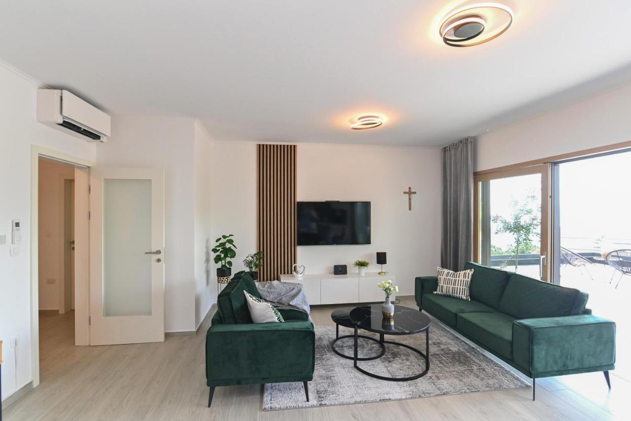 Sea View Deluxe Apartment Риека Экстерьер фото