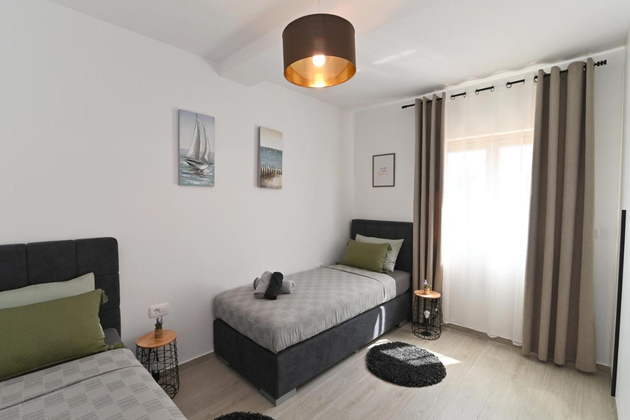 Sea View Deluxe Apartment Риека Экстерьер фото
