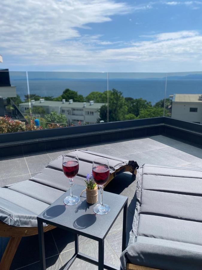 Sea View Deluxe Apartment Риека Экстерьер фото